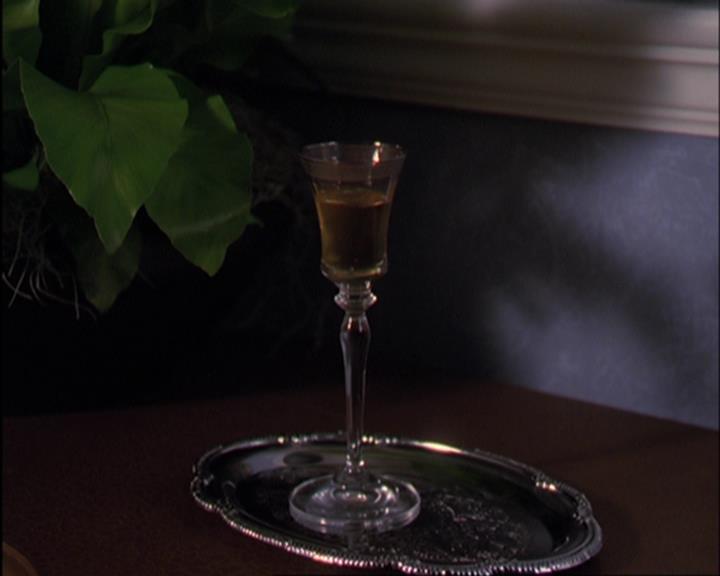 Charmed-Online-dot-420LongLiveTheQueen0164.jpg