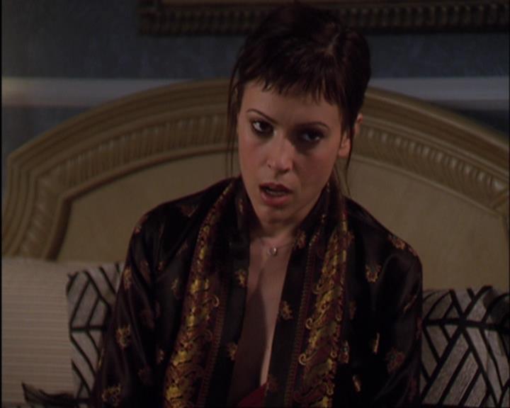 Charmed-Online-dot-420LongLiveTheQueen0167.jpg