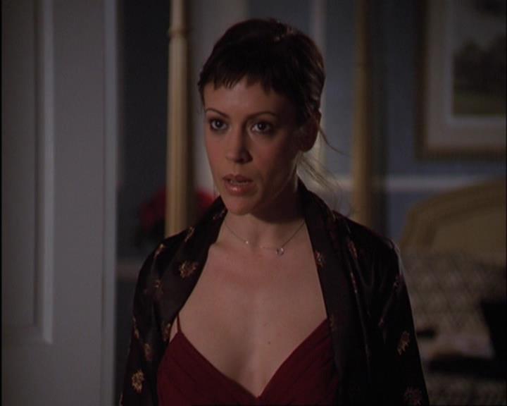 Charmed-Online-dot-420LongLiveTheQueen0175.jpg