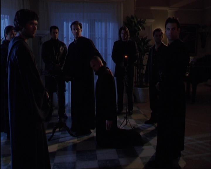 Charmed-Online-dot-420LongLiveTheQueen0176.jpg
