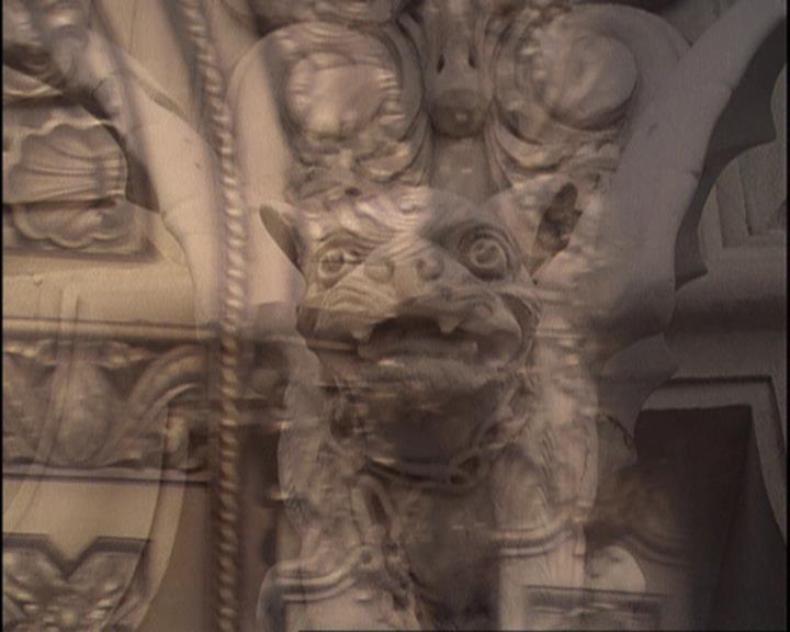 Charmed-Online-dot-420LongLiveTheQueen0208.jpg