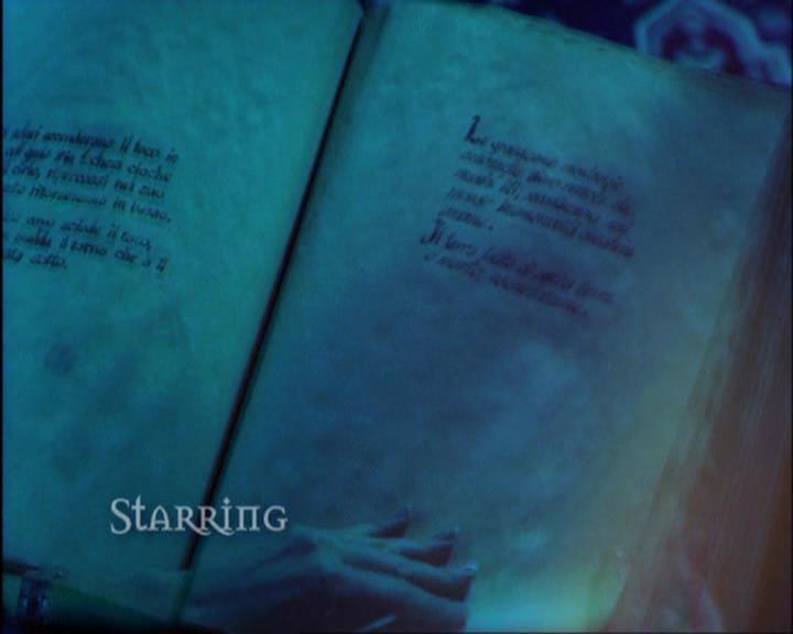 Charmed-Online-dot-420LongLiveTheQueen0210.jpg