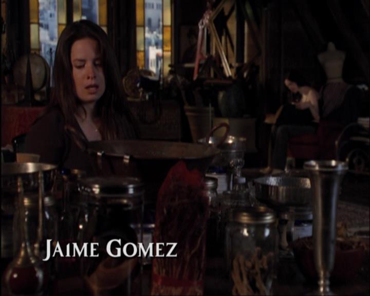 Charmed-Online-dot-420LongLiveTheQueen0257.jpg