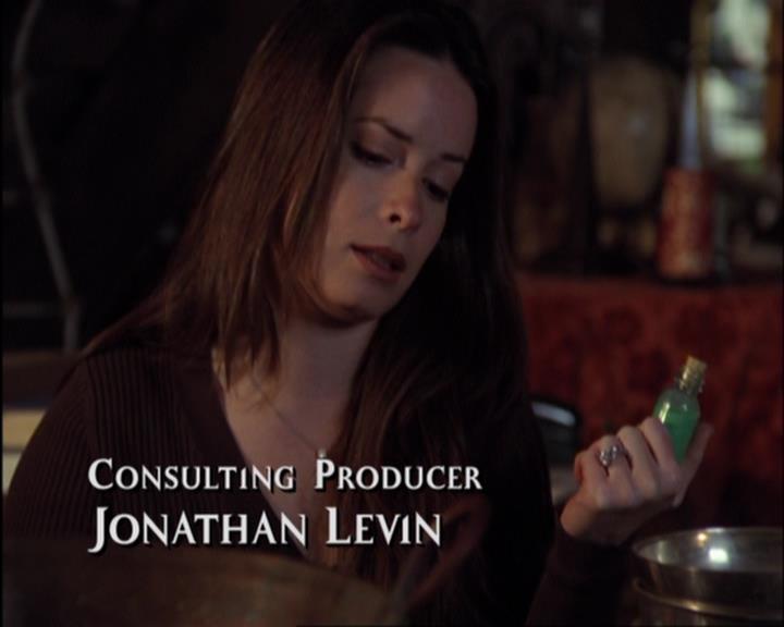 Charmed-Online-dot-420LongLiveTheQueen0280.jpg