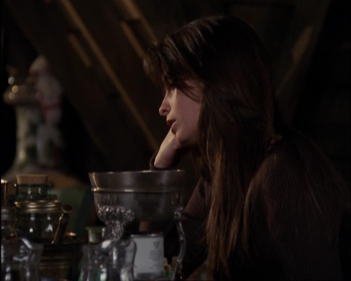 Charmed-Online-dot-420LongLiveTheQueen0317.jpg