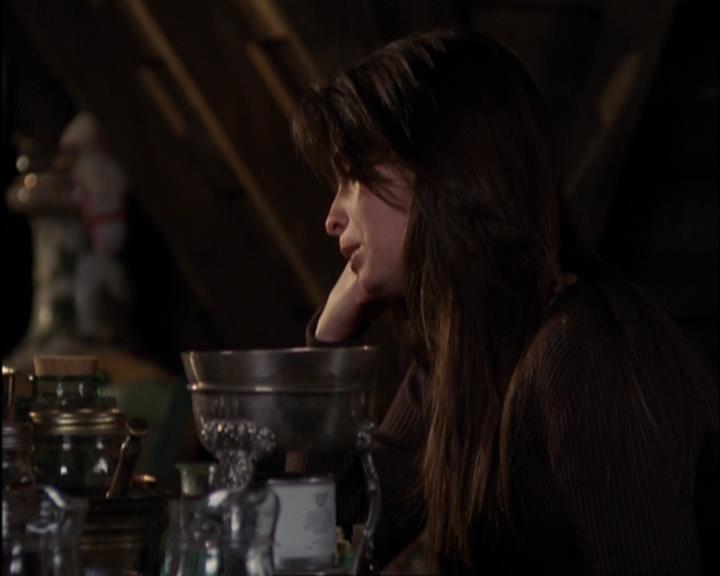 Charmed-Online-dot-420LongLiveTheQueen0318.jpg Charmed-Online-dot-420LongLiveTheQueen0318.jpg