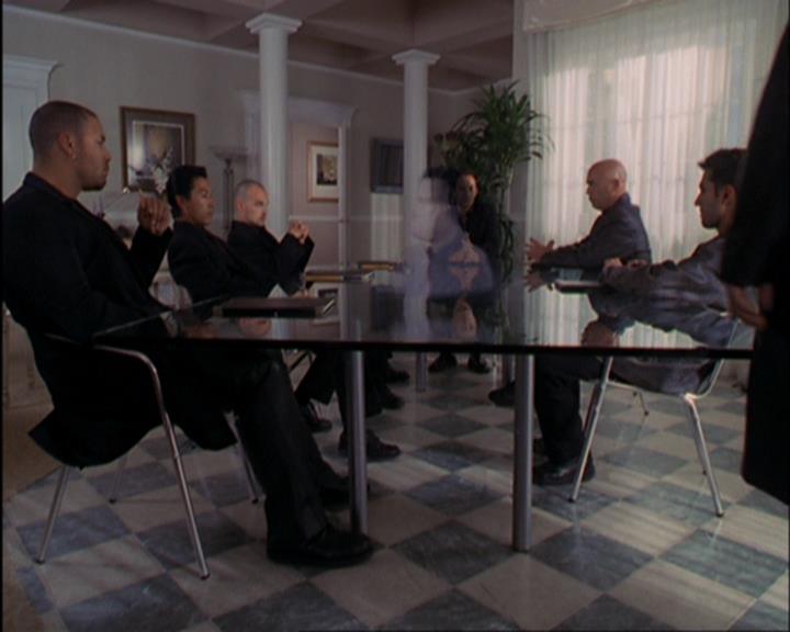 Charmed-Online-dot-420LongLiveTheQueen0345.jpg