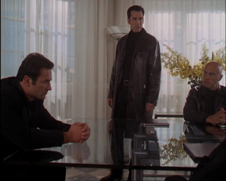 Charmed-Online-dot-420LongLiveTheQueen0351.jpg