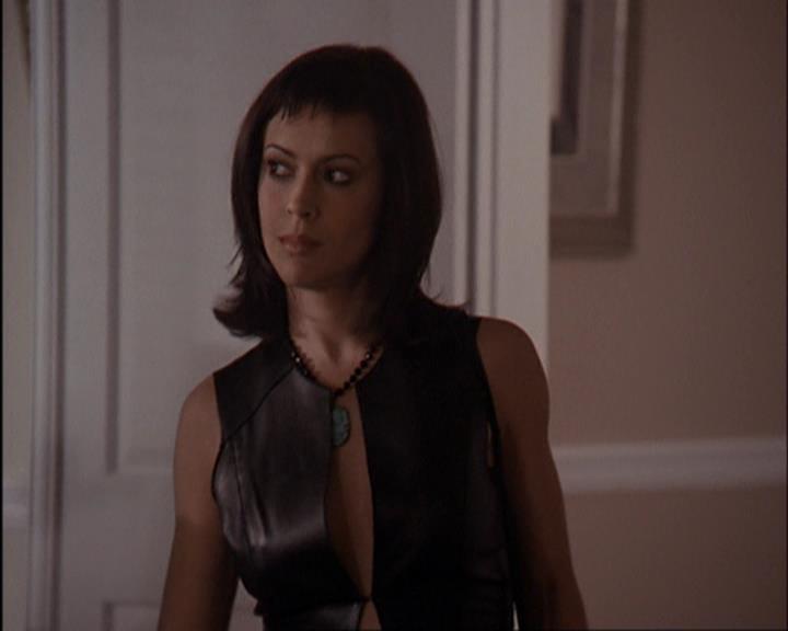 Charmed-Online-dot-420LongLiveTheQueen0362.jpg