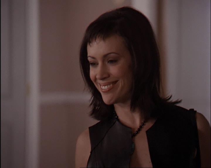 Charmed-Online-dot-420LongLiveTheQueen0373.jpg