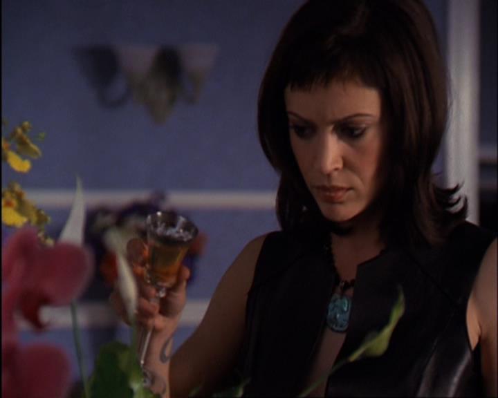 Charmed-Online-dot-420LongLiveTheQueen0470.jpg