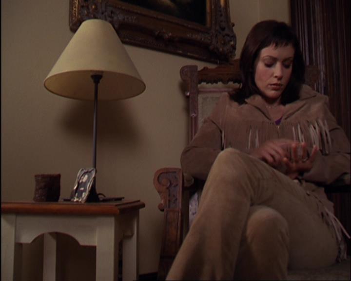 Charmed-Online-dot-420LongLiveTheQueen0589.jpg