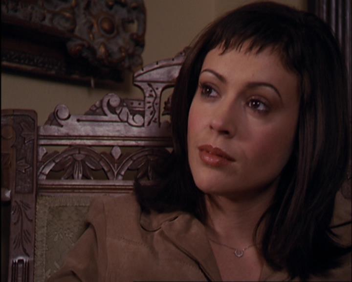 Charmed-Online-dot-420LongLiveTheQueen0620.jpg