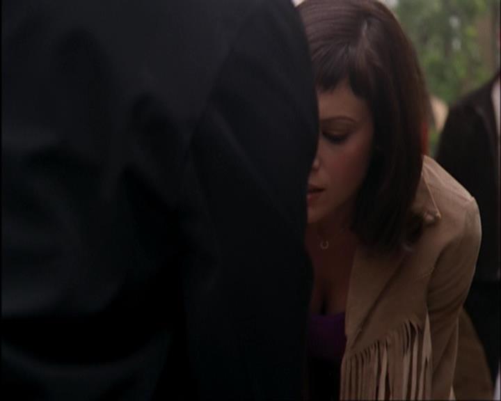 Charmed-Online-dot-420LongLiveTheQueen0669.jpg