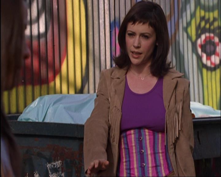 Charmed-Online-dot-420LongLiveTheQueen0698.jpg