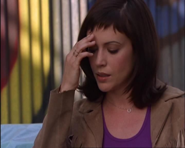Charmed-Online-dot-420LongLiveTheQueen0714.jpg