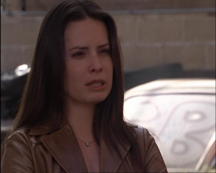 Charmed-Online-dot-420LongLiveTheQueen0745.jpg