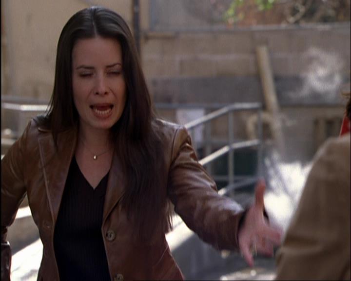 Charmed-Online-dot-420LongLiveTheQueen0758.jpg