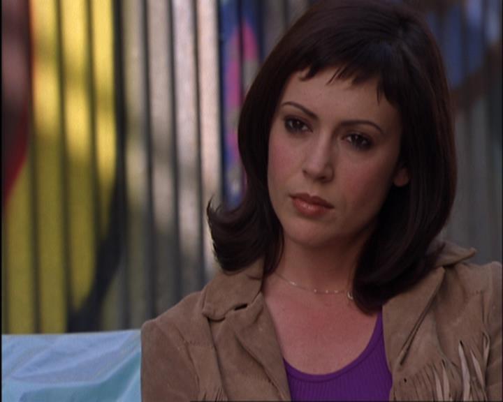 Charmed-Online-dot-420LongLiveTheQueen0764.jpg