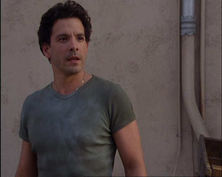 Charmed-Online-dot-420LongLiveTheQueen0823.jpg