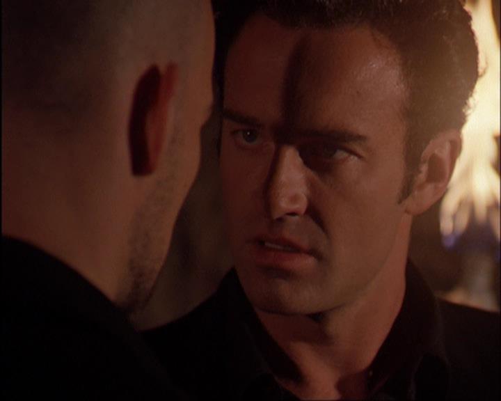Charmed-Online-dot-420LongLiveTheQueen0888.jpg