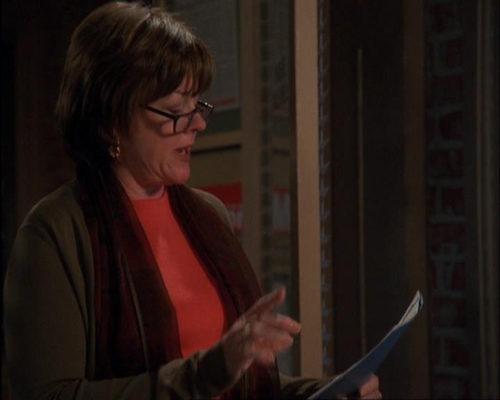 Charmed-Online-dot-420LongLiveTheQueen1037.jpg