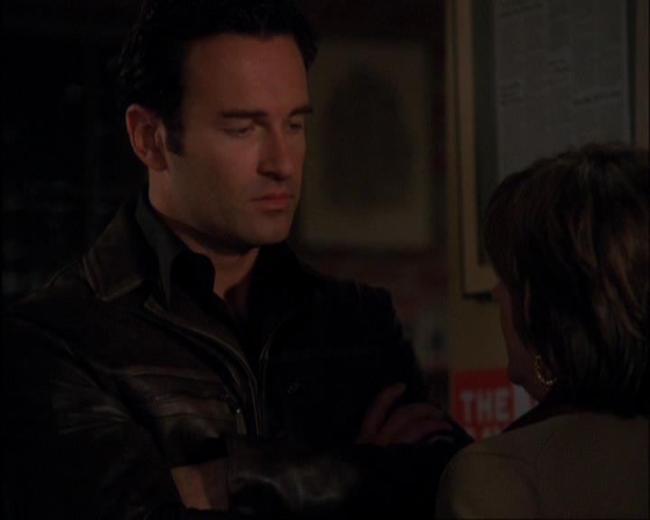 Charmed-Online-dot-420LongLiveTheQueen1069.jpg