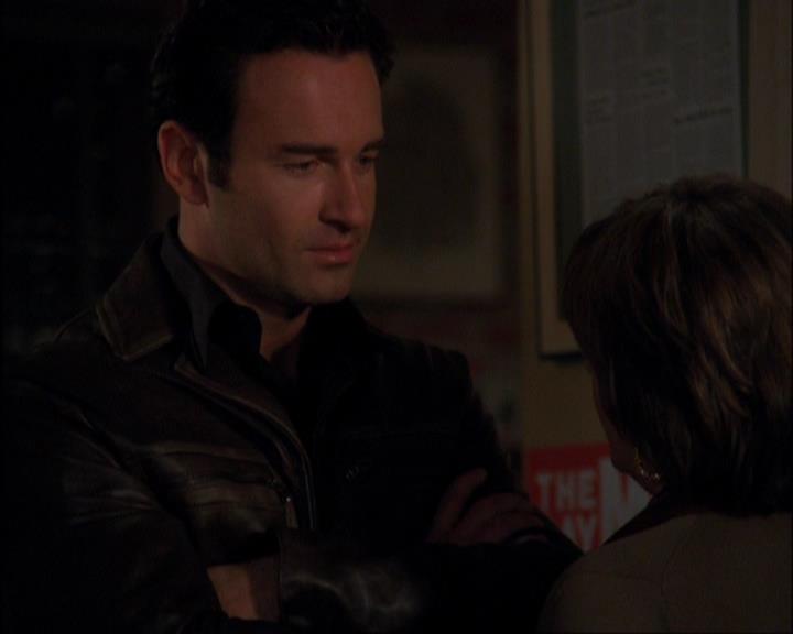 Charmed-Online-dot-420LongLiveTheQueen1072.jpg