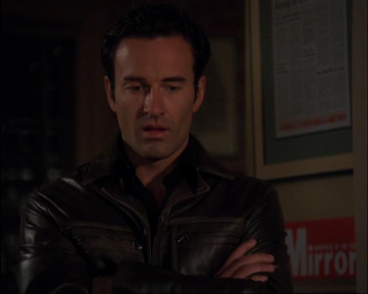 Charmed-Online-dot-420LongLiveTheQueen1098.jpg
