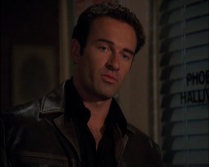 Charmed-Online-dot-420LongLiveTheQueen1100.jpg