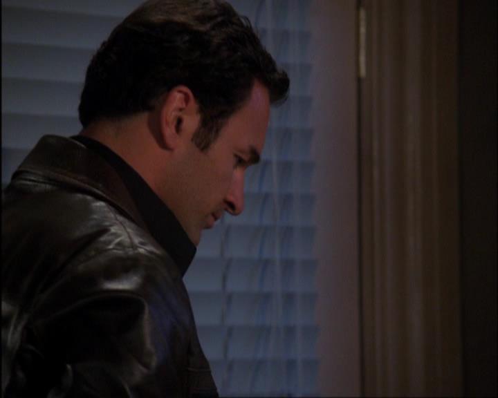 Charmed-Online-dot-420LongLiveTheQueen1103.jpg