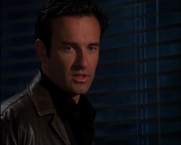 Charmed-Online-dot-420LongLiveTheQueen1119.jpg
