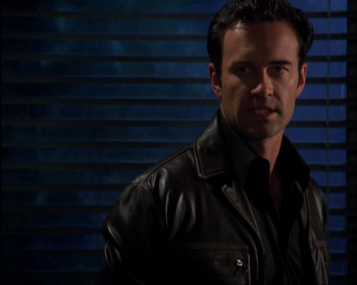 Charmed-Online-dot-420LongLiveTheQueen1132.jpg