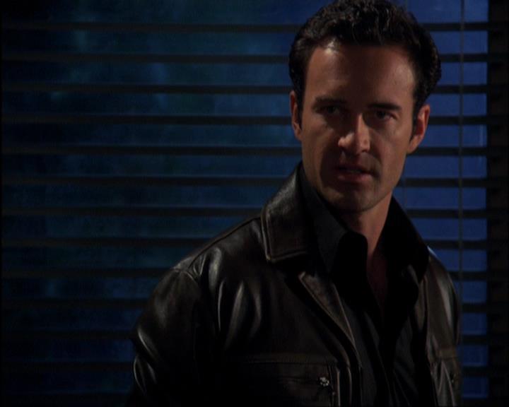 Charmed-Online-dot-420LongLiveTheQueen1141.jpg