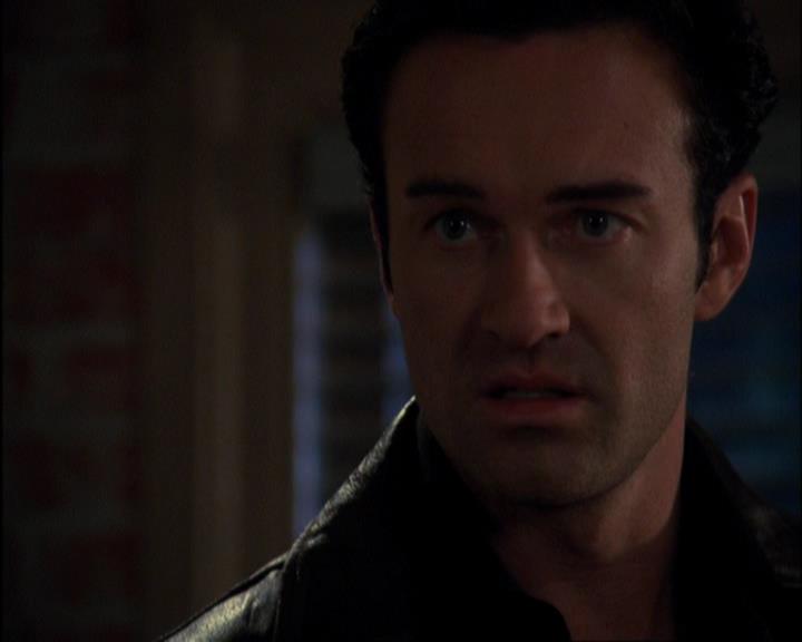 Charmed-Online-dot-420LongLiveTheQueen1181.jpg