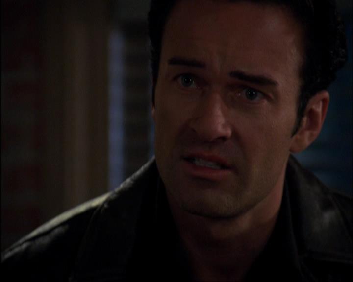 Charmed-Online-dot-420LongLiveTheQueen1198.jpg