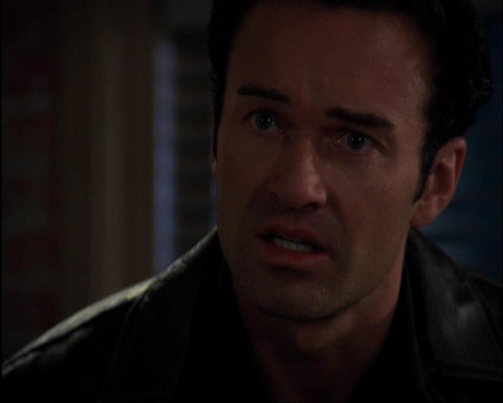Charmed-Online-dot-420LongLiveTheQueen1199.jpg