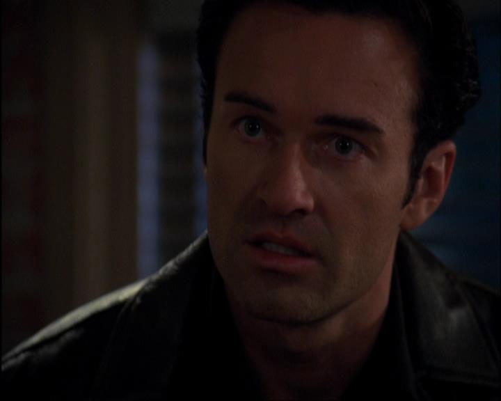 Charmed-Online-dot-420LongLiveTheQueen1202.jpg