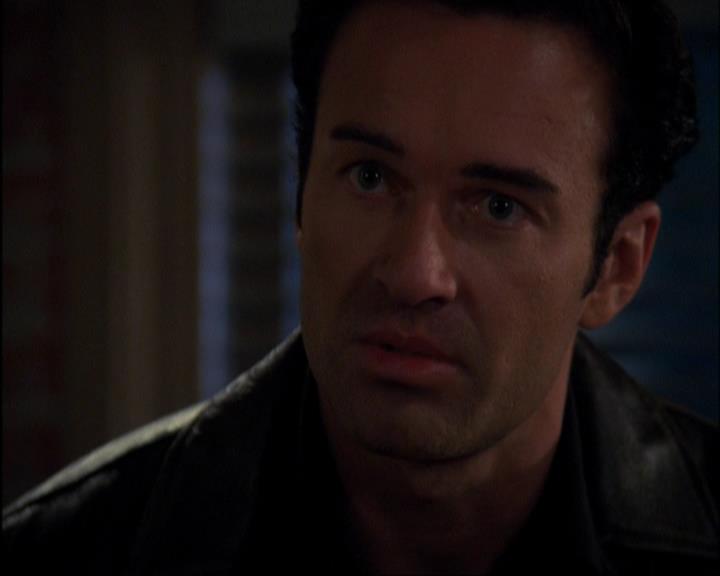 Charmed-Online-dot-420LongLiveTheQueen1204.jpg
