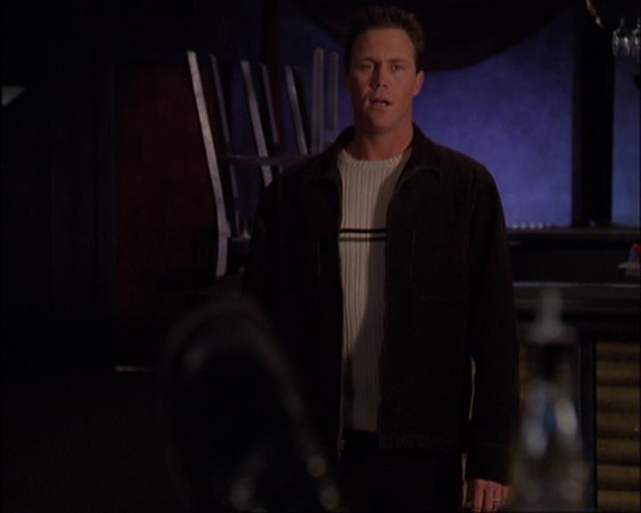 Charmed-Online-dot-420LongLiveTheQueen1229.jpg