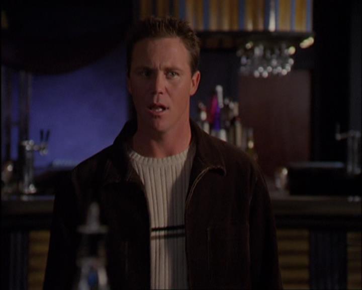 Charmed-Online-dot-420LongLiveTheQueen1237.jpg