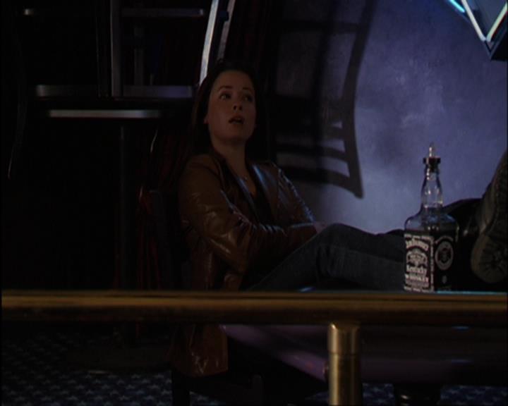 Charmed-Online-dot-420LongLiveTheQueen1239.jpg