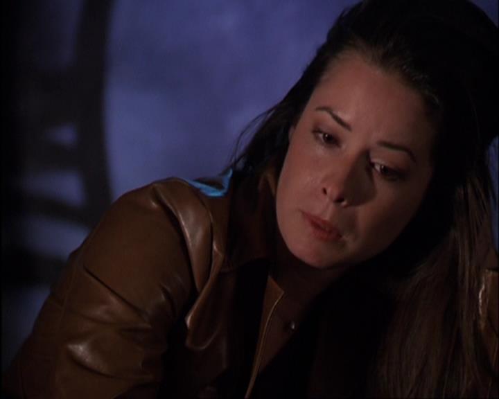 Charmed-Online-dot-420LongLiveTheQueen1273.jpg