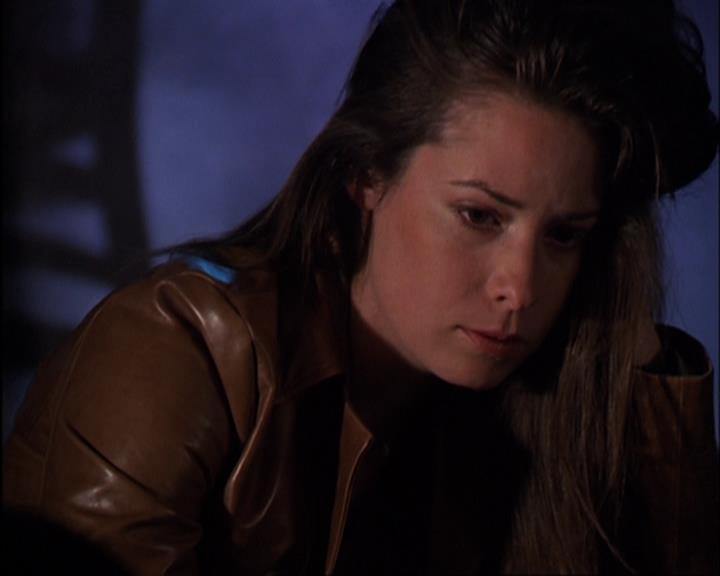 Charmed-Online-dot-420LongLiveTheQueen1281.jpg