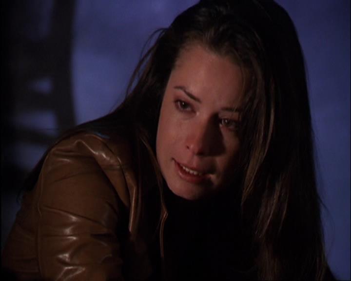 Charmed-Online-dot-420LongLiveTheQueen1306.jpg