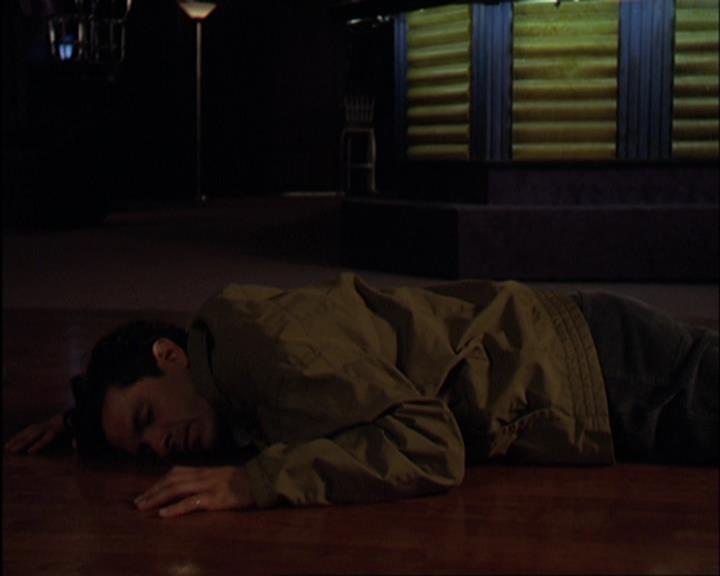Charmed-Online-dot-420LongLiveTheQueen1419.jpg