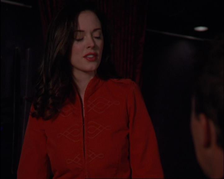 Charmed-Online-dot-420LongLiveTheQueen1434.jpg