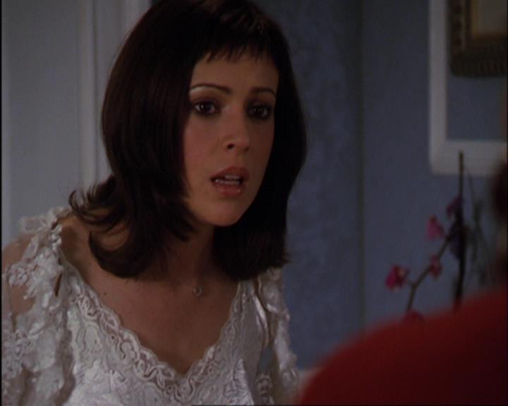 Charmed-Online-dot-420LongLiveTheQueen1500.jpg