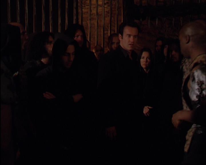Charmed-Online-dot-420LongLiveTheQueen1542.jpg