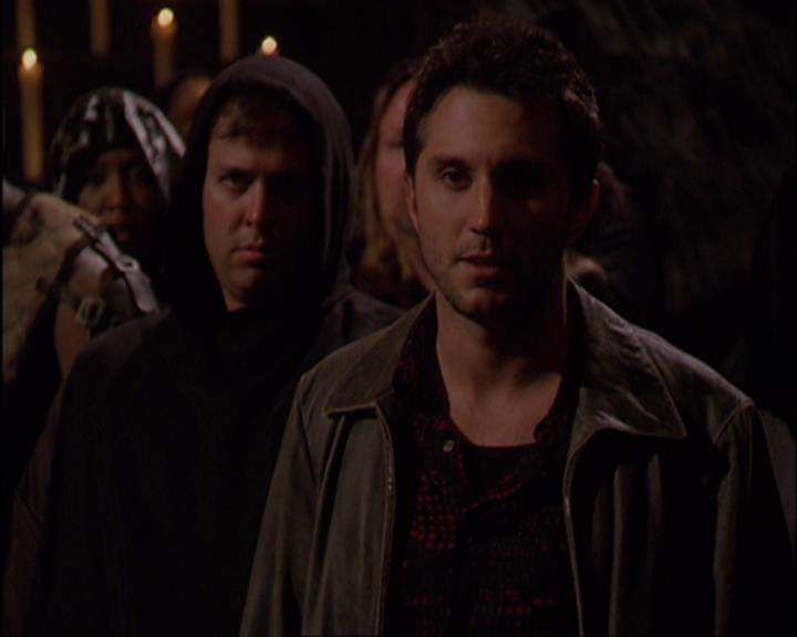 Charmed-Online-dot-420LongLiveTheQueen1568.jpg
